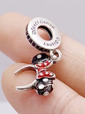 2021 Disney Parks Pandora Minnie Mouse Headband Dangle Charm